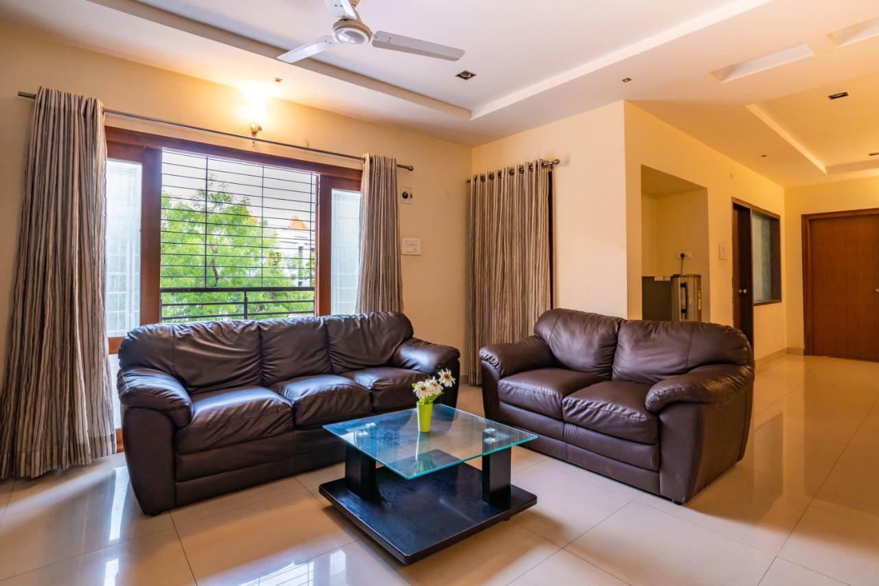 Blueberry Service Apartments Hyderabad Esterno foto