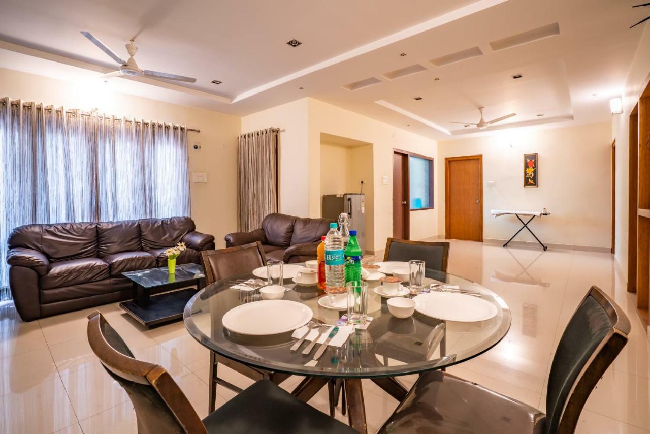 Blueberry Service Apartments Hyderabad Esterno foto